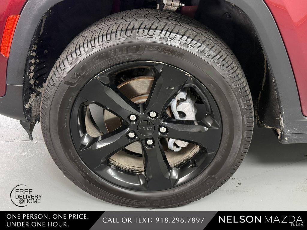 used 2023 Jeep Grand Cherokee car, priced at $30,991