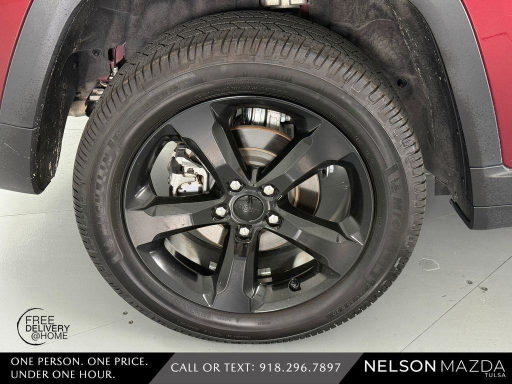 used 2023 Jeep Grand Cherokee car, priced at $30,991
