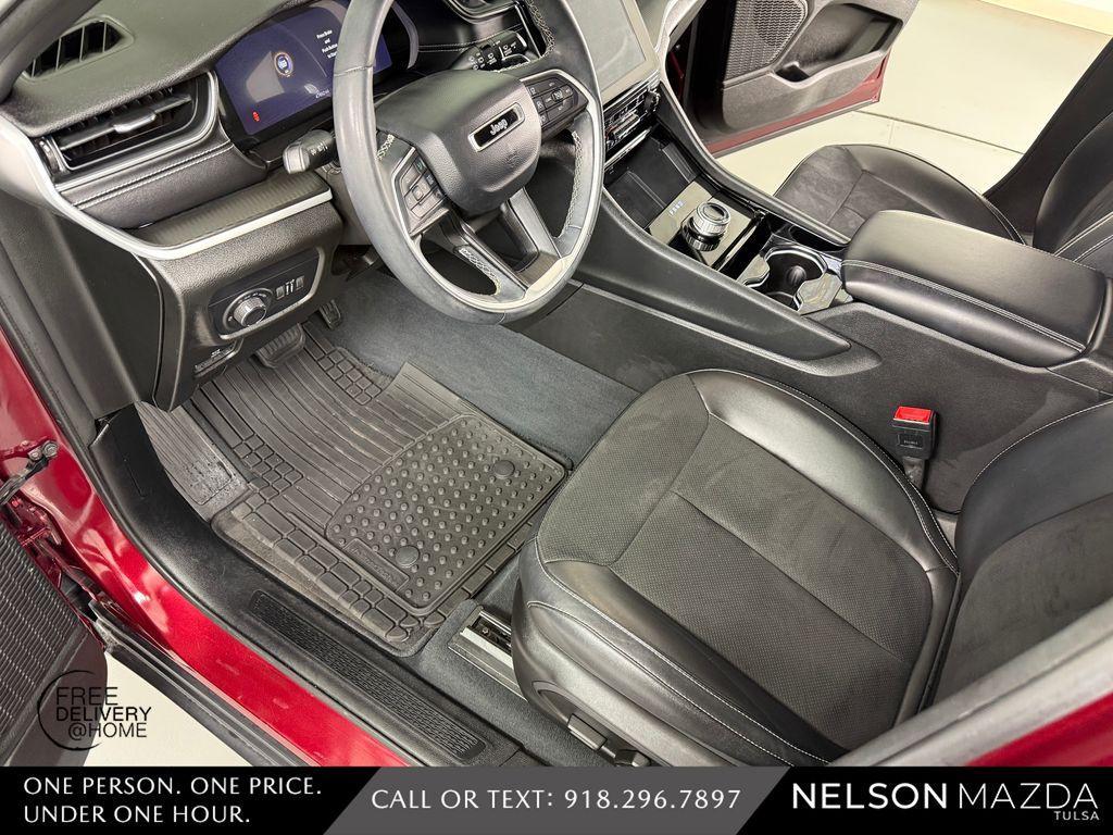 used 2023 Jeep Grand Cherokee car, priced at $30,991
