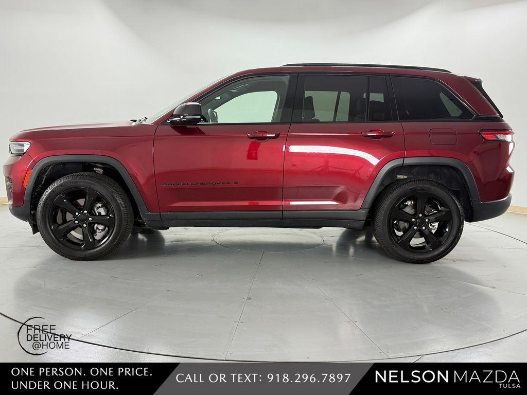 used 2023 Jeep Grand Cherokee car, priced at $30,991