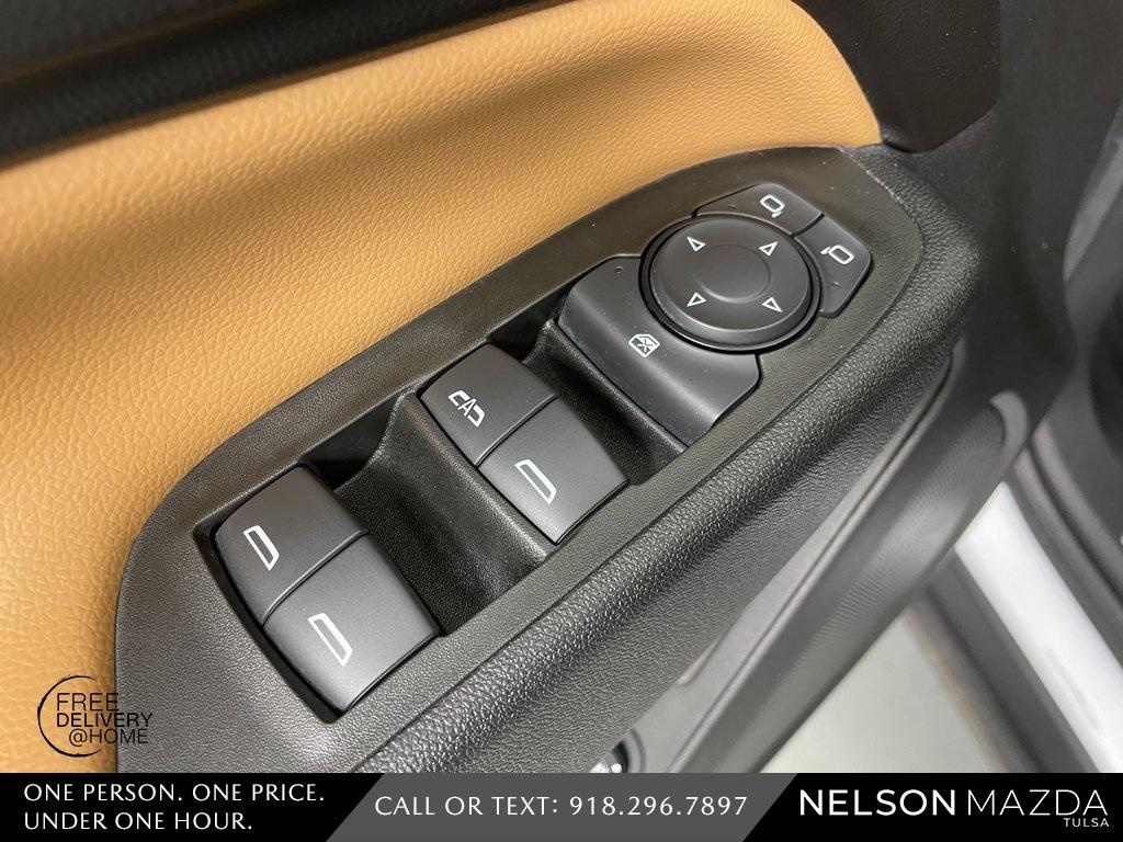 used 2021 Chevrolet Equinox car, priced at $16,863