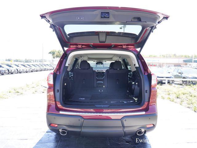 new 2025 Subaru Ascent car, priced at $50,176