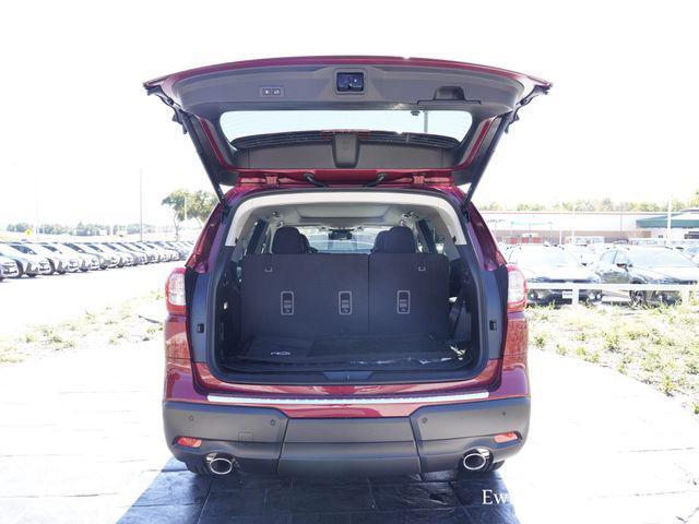 new 2025 Subaru Ascent car, priced at $50,176