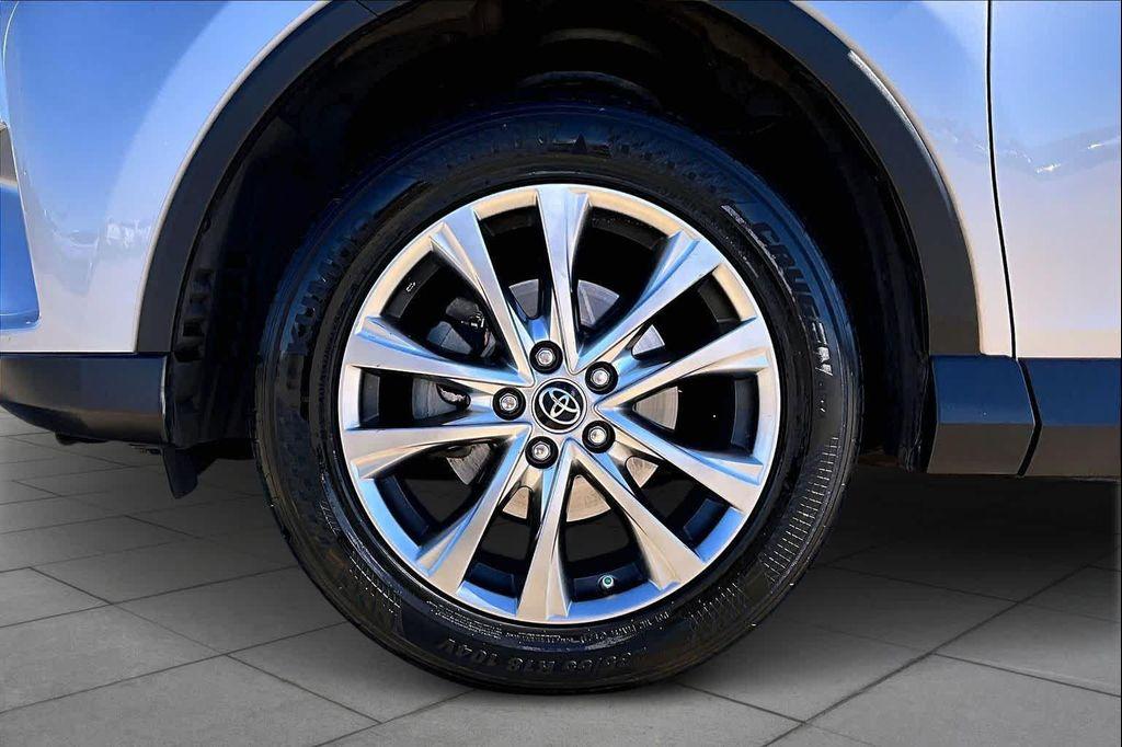 used 2016 Toyota RAV4 Hybrid car, priced at $19,150