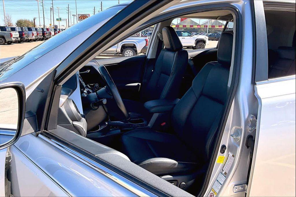 used 2016 Toyota RAV4 Hybrid car, priced at $19,150