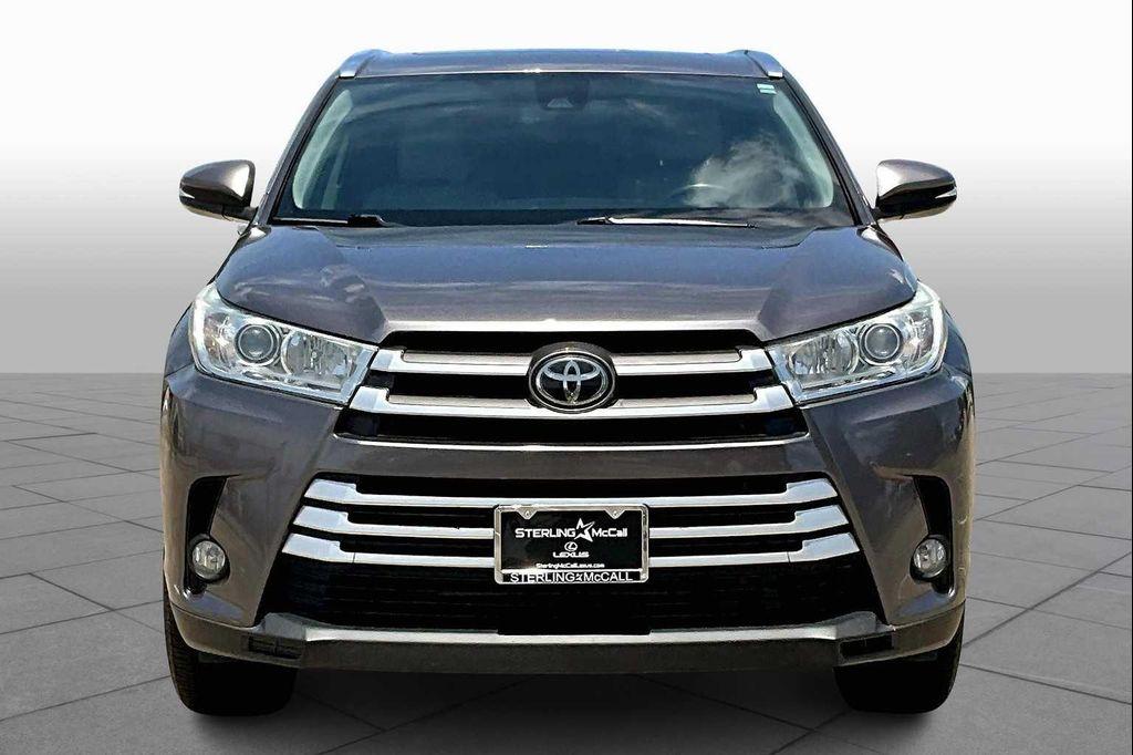used 2018 Toyota Highlander car, priced at $18,500