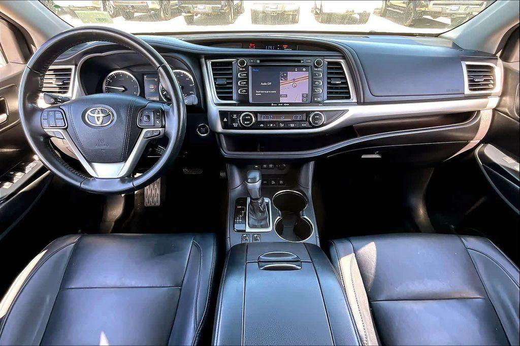 used 2018 Toyota Highlander car, priced at $15,550