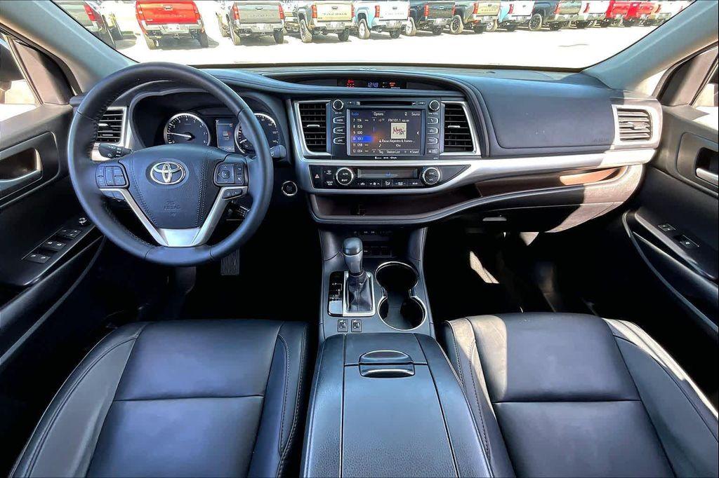used 2017 Toyota Highlander car, priced at $21,699