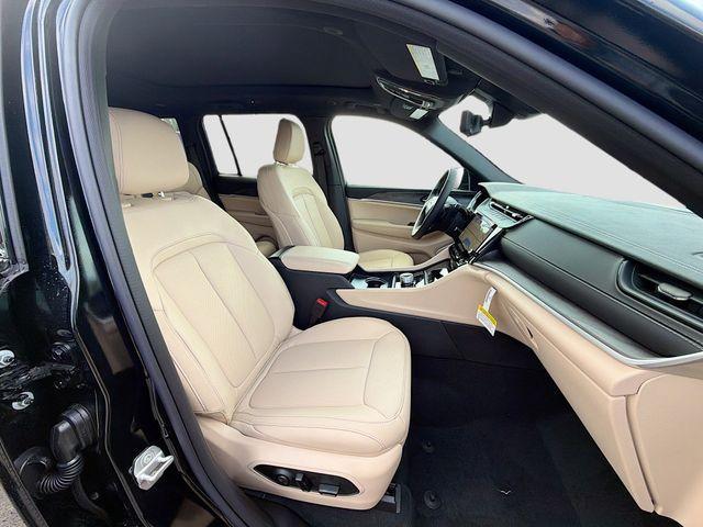 new 2026 Jeep Grand Cherokee car, priced at $47,230