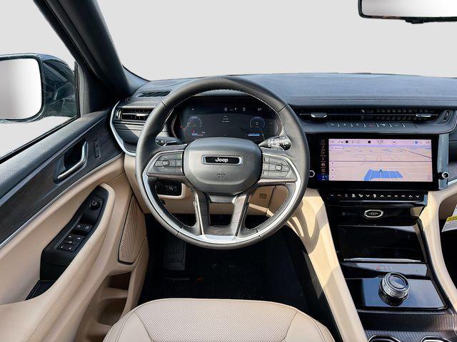 new 2026 Jeep Grand Cherokee car, priced at $47,230