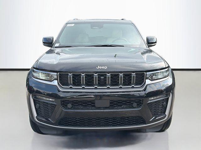 new 2026 Jeep Grand Cherokee car, priced at $47,230