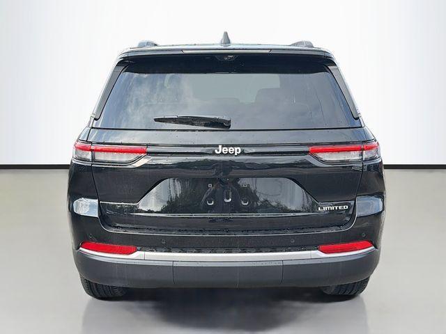 new 2026 Jeep Grand Cherokee car, priced at $47,230