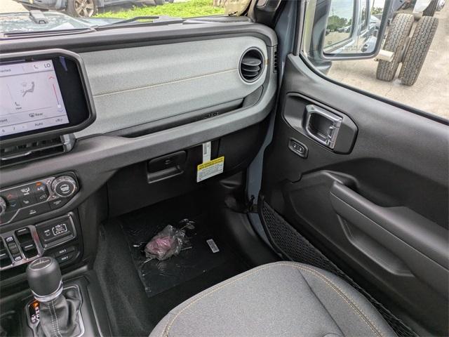 new 2025 Jeep Gladiator car, priced at $42,435