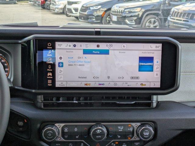 new 2026 Jeep Gladiator car, priced at $51,935