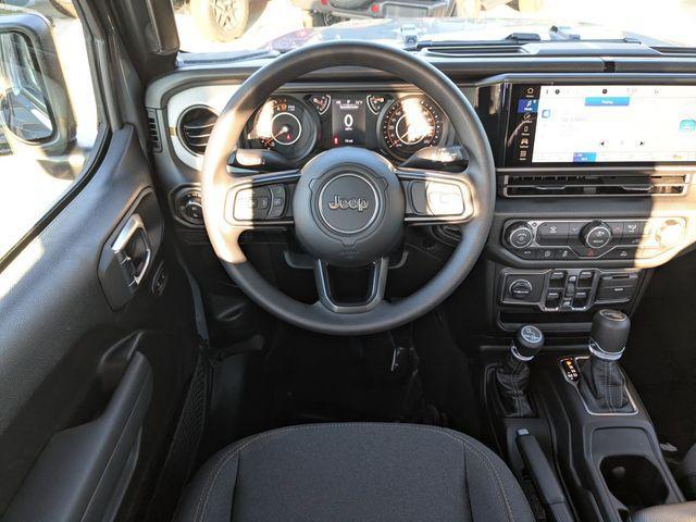 new 2026 Jeep Gladiator car, priced at $39,226