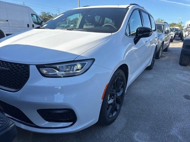 new 2026 Chrysler Pacifica car, priced at $48,615