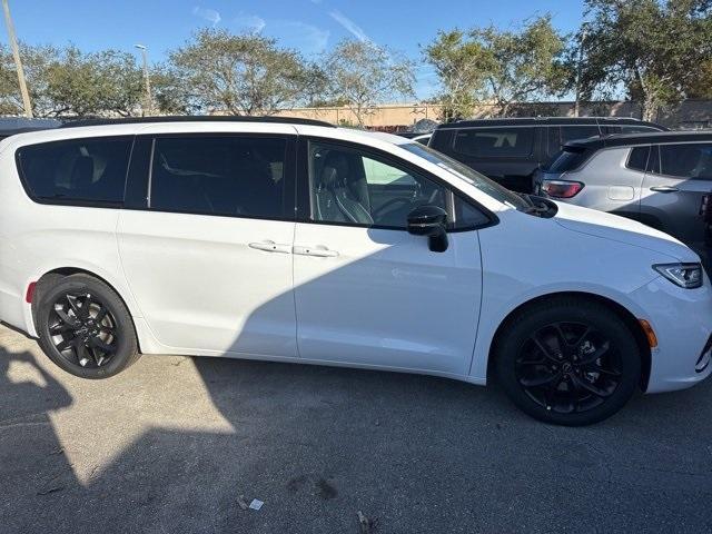 new 2026 Chrysler Pacifica car, priced at $48,615