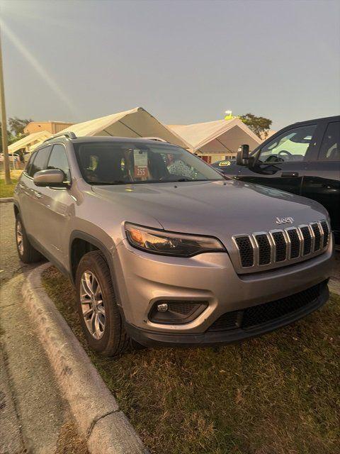 used 2020 Jeep Cherokee car, priced at $14,281