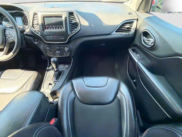 used 2020 Jeep Cherokee car, priced at $13,494