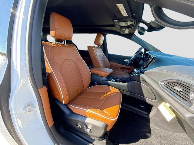 new 2026 Chrysler Pacifica car, priced at $55,862