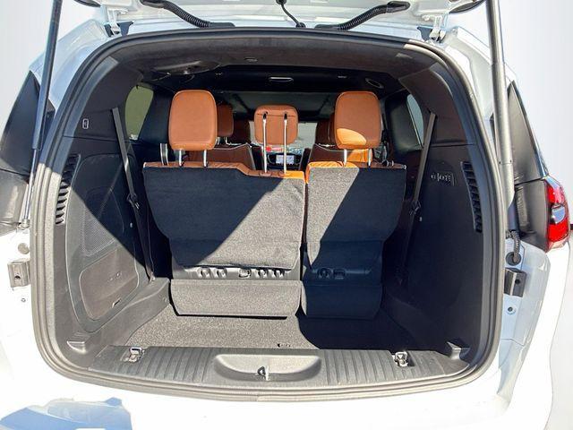 new 2026 Chrysler Pacifica car, priced at $55,862