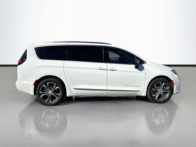 new 2026 Chrysler Pacifica car, priced at $55,862