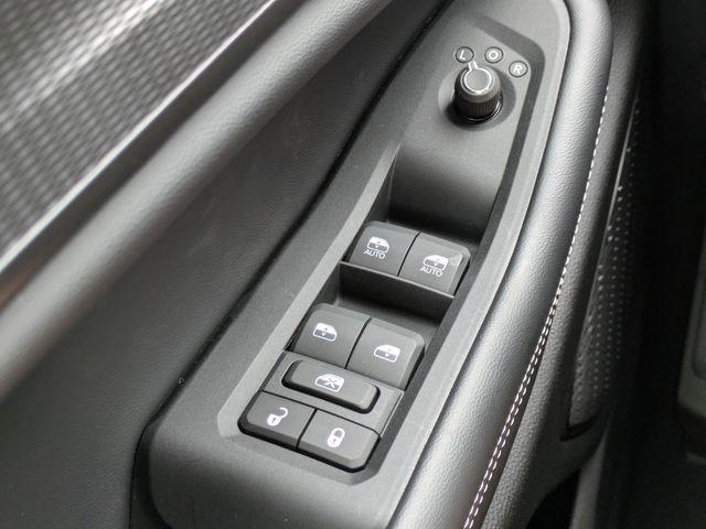 new 2025 Jeep Grand Cherokee L car, priced at $39,910