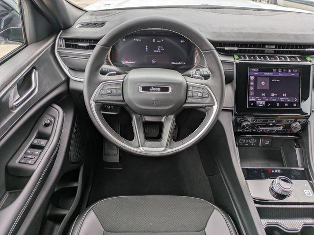 new 2025 Jeep Grand Cherokee L car, priced at $39,910