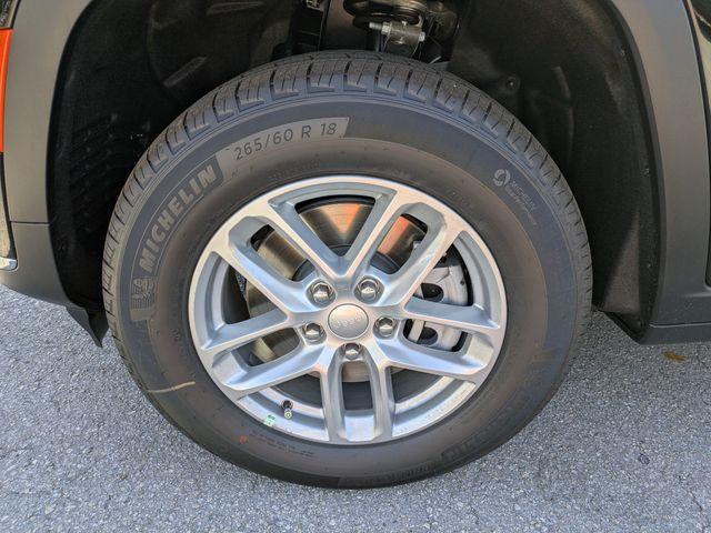 new 2025 Jeep Grand Cherokee L car, priced at $31,925