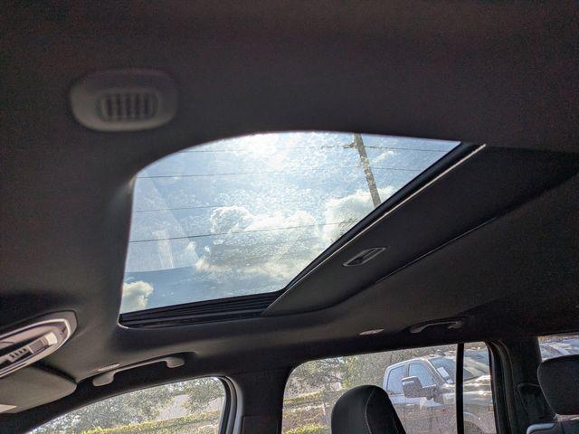 new 2025 Jeep Grand Cherokee L car, priced at $31,925