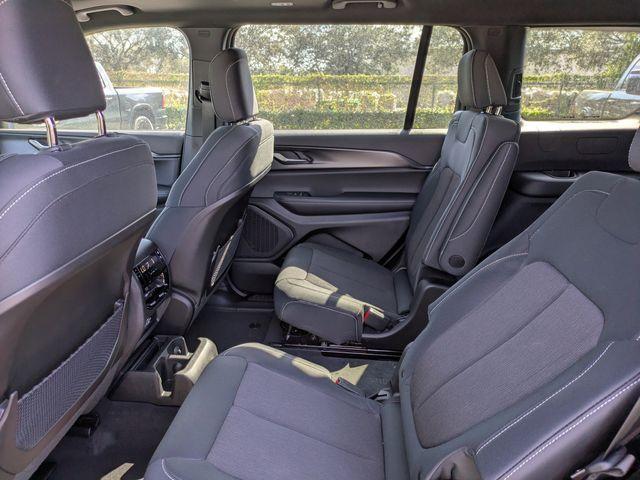 new 2025 Jeep Grand Cherokee L car, priced at $31,925