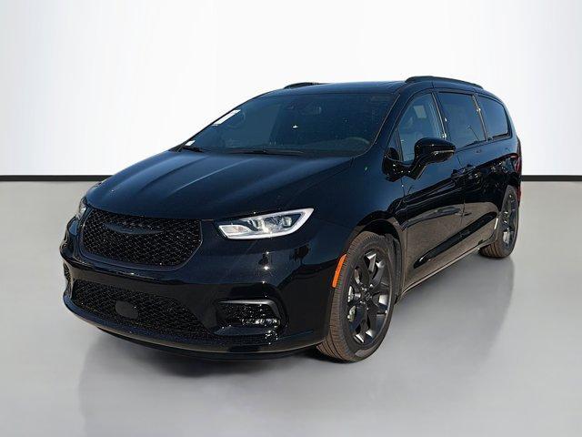 new 2026 Chrysler Pacifica car, priced at $52,440