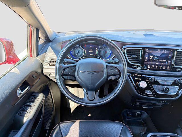 used 2020 Chrysler Pacifica car, priced at $18,791