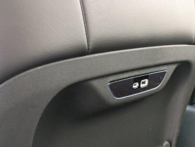 new 2026 Chrysler Pacifica car, priced at $44,400