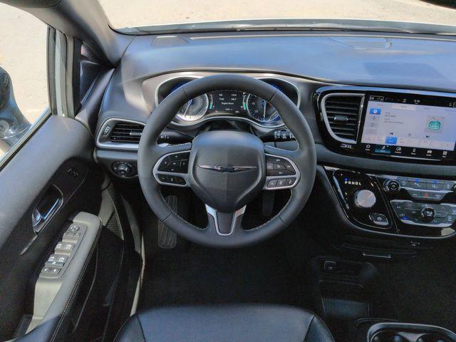 used 2026 Chrysler Pacifica car, priced at $36,577