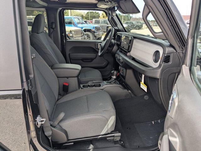 new 2026 Jeep Wrangler car, priced at $42,336