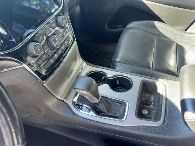 used 2020 Jeep Grand Cherokee car, priced at $15,671