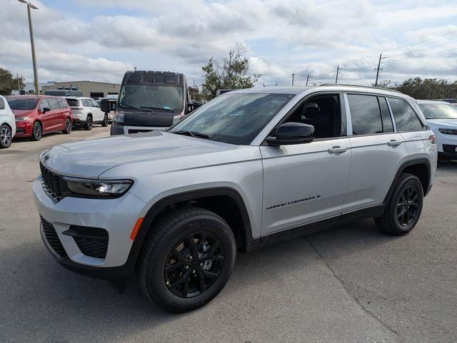new 2025 Jeep Grand Cherokee car, priced at $38,596