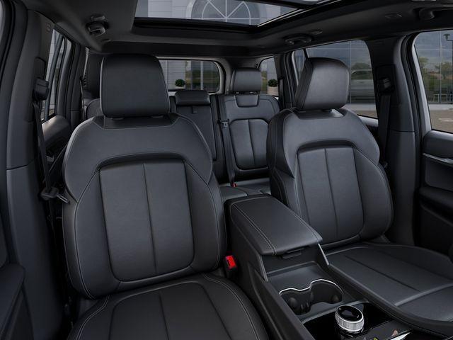 new 2026 Jeep Grand Cherokee car, priced at $43,927