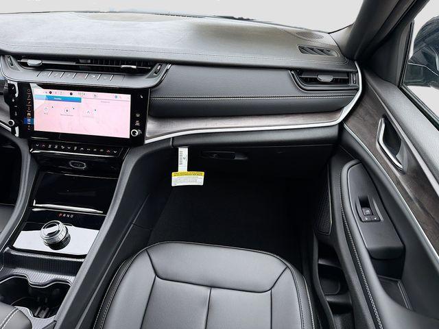 new 2026 Jeep Grand Cherokee car, priced at $48,805