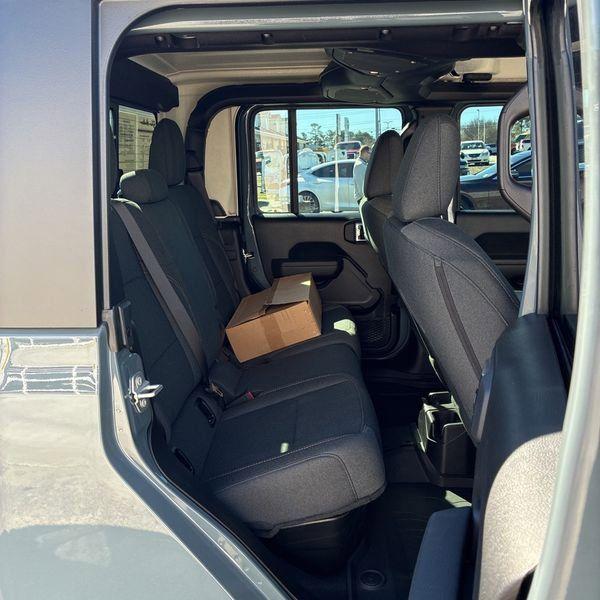 used 2025 Jeep Gladiator car, priced at $42,781