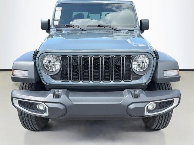 used 2025 Jeep Gladiator car, priced at $35,313