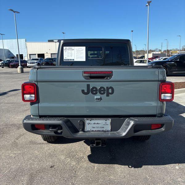 used 2025 Jeep Gladiator car, priced at $42,781