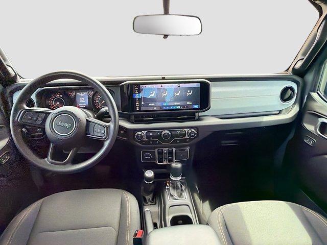 used 2025 Jeep Gladiator car, priced at $35,313