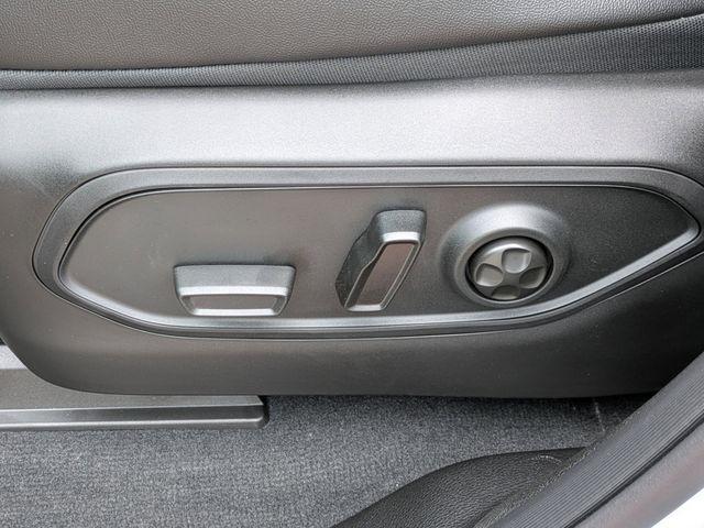 new 2025 Jeep Grand Cherokee L car, priced at $39,439