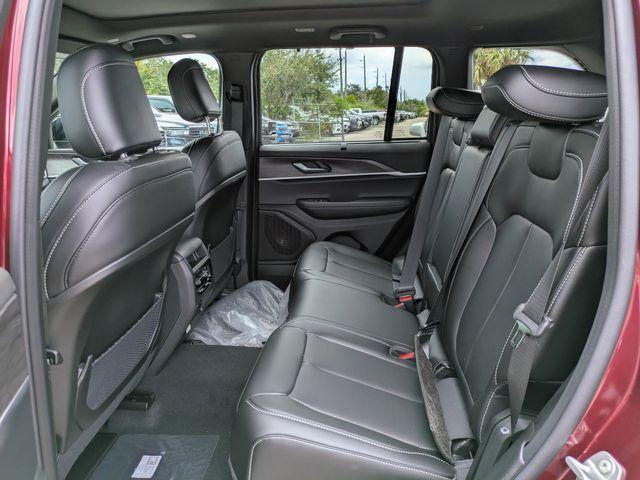 new 2025 Jeep Grand Cherokee car, priced at $39,810