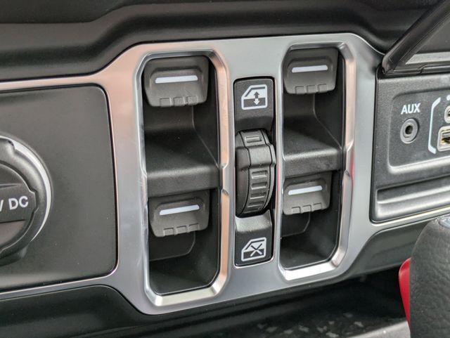 new 2026 Jeep Wrangler car, priced at $41,917