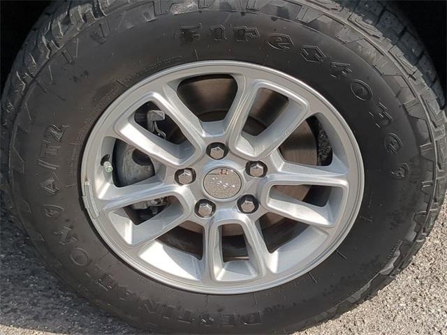 used 2019 Jeep Grand Cherokee car, priced at $12,491