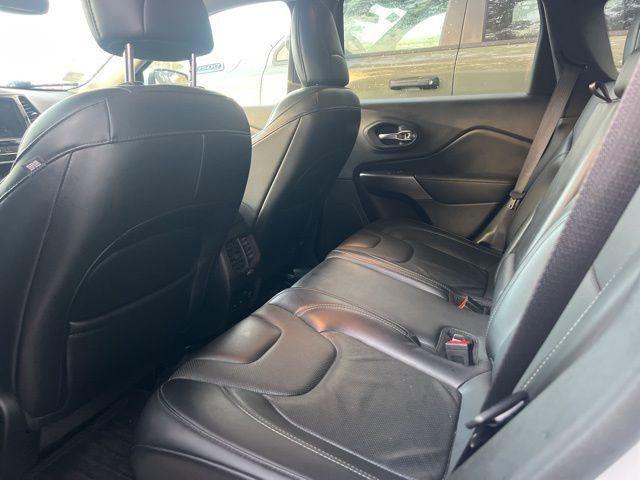 used 2020 Jeep Cherokee car, priced at $15,281