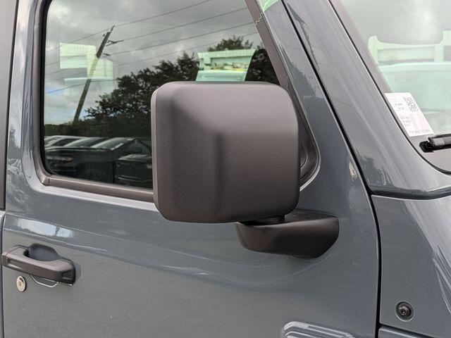 new 2026 Jeep Wrangler car, priced at $33,062